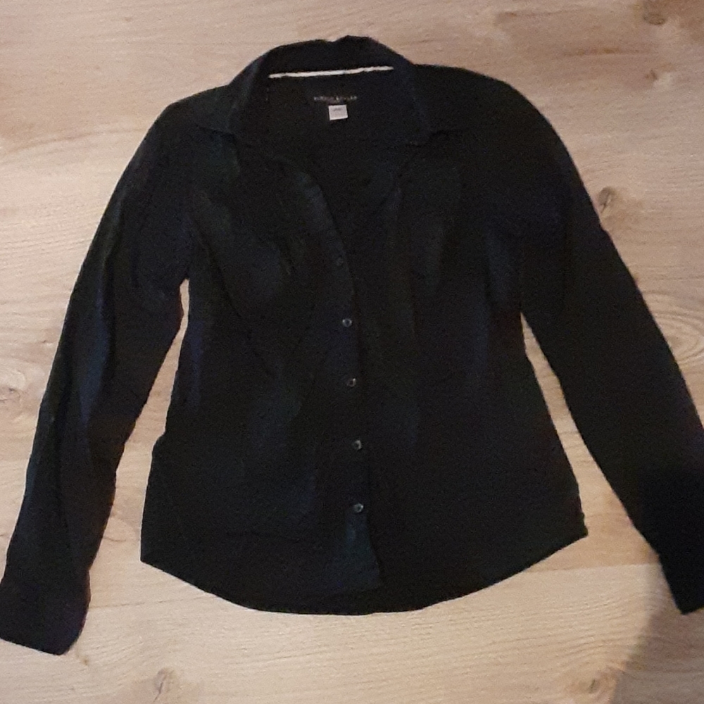 Simply Styled Dress Shirt